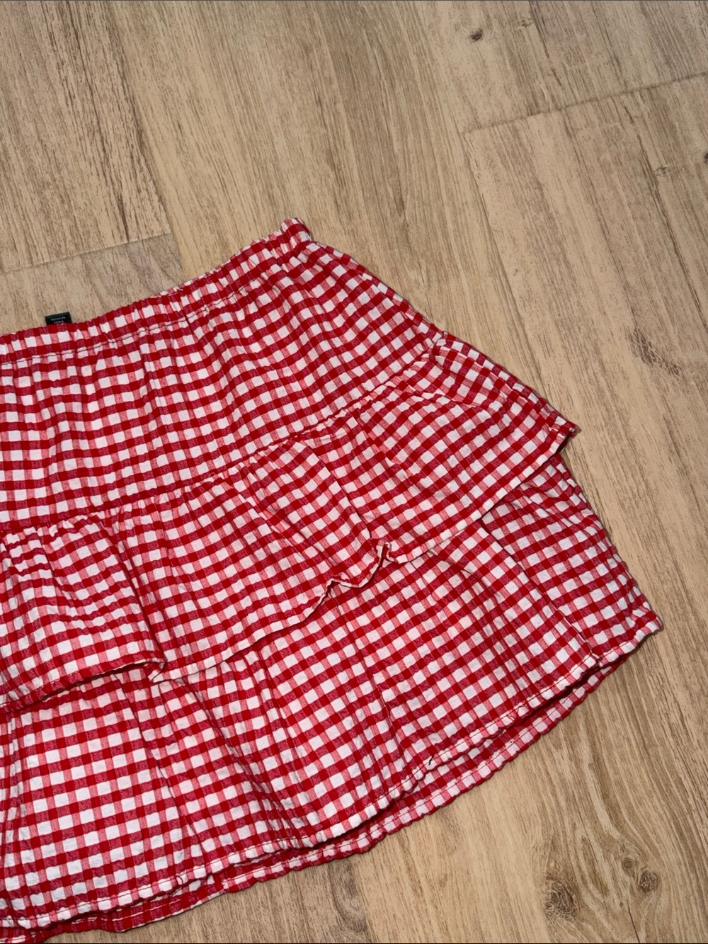 Wild Fable Red Gingham Tiered Mini Skirt size large NWOT - Picture 3 of 5
